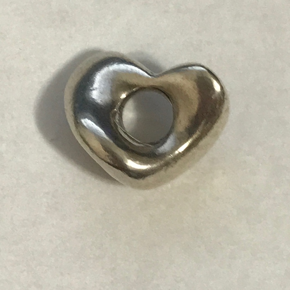 Trollbeads Soft Heart silver LAA bead charm!